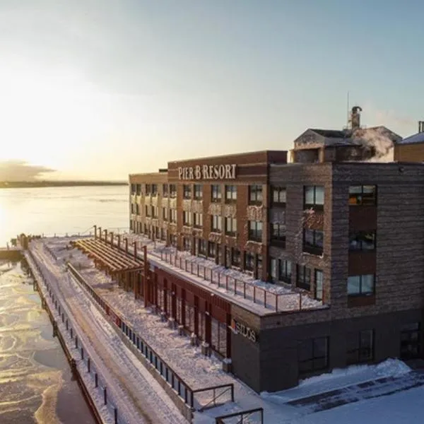 Pier B Resort: Duluth şehrinde bir otel