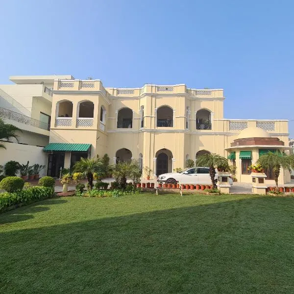 The Heritage Villa, hotell i Rohti