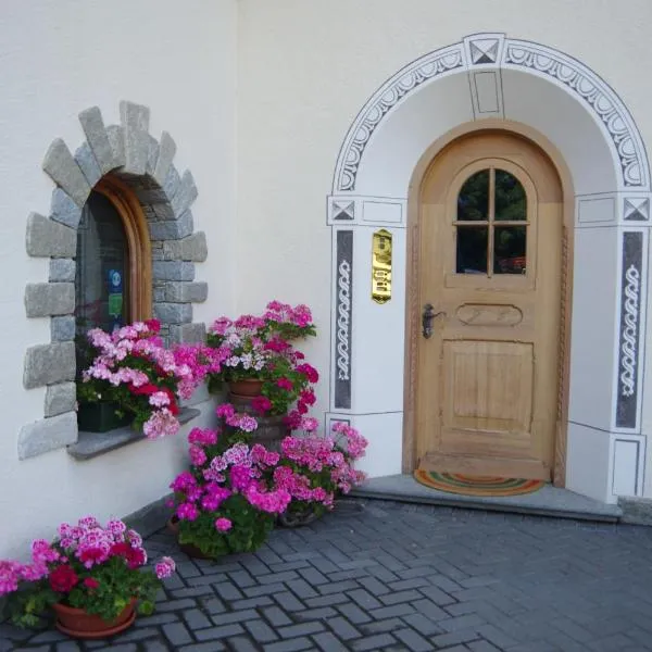 Casa Caste, hotel v Bormiu