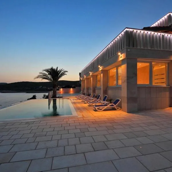 Villa Sofia Zavalatica, Hotel in Čara