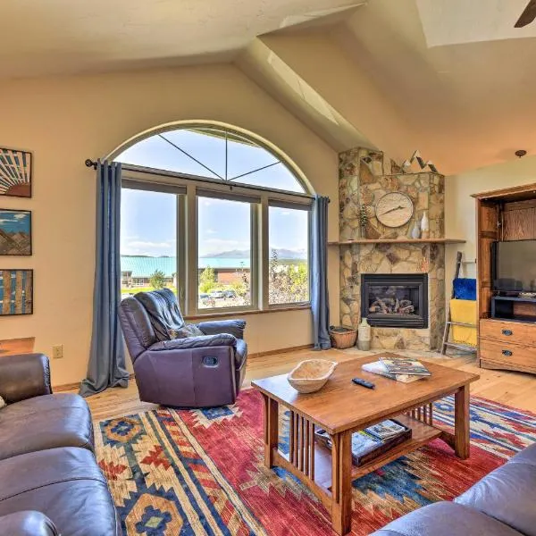 Pagosa Springs Home with Deck and Grill, Walk to Town!, hotel v destinaci Pagosa Springs