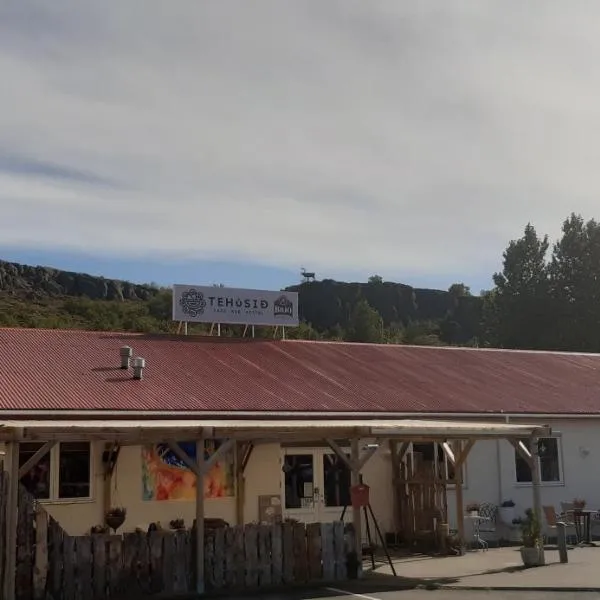 Tehúsið Hostel & Guesthouse, hotel in Egilsstaðir