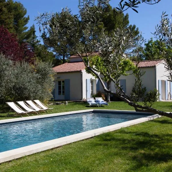 Chambre d'hôtes le Mirail, hotel in La Motte-dʼAigues