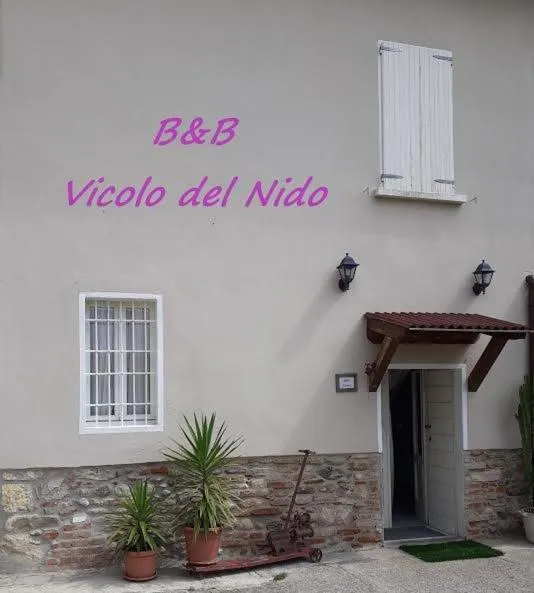 Vicolo Del Nido B&B, hotel i Paderno Franciacorta