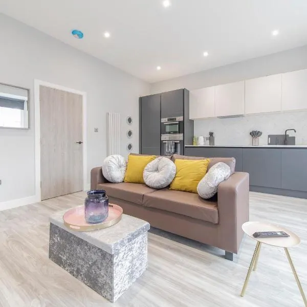 Special Offer Brighton City Centre Seafront 1 Bedroom Flat BN133DUK01, hotel in Brighton & Hove