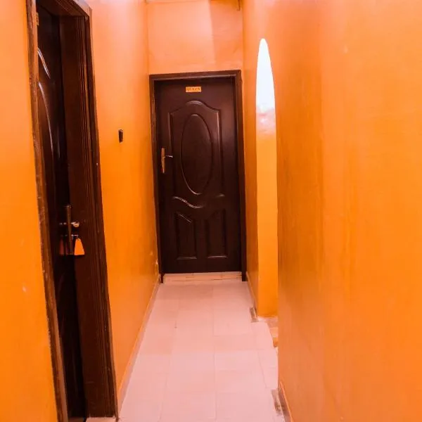 Double One Suites & Lodge, hotel in Atogun