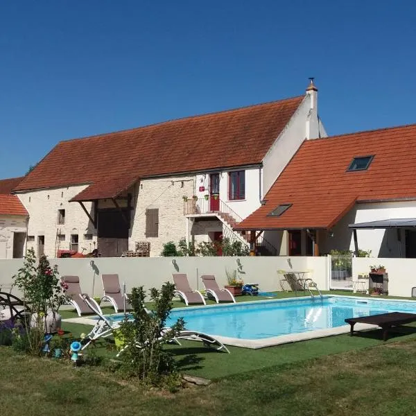 La Maison Rouge Ladoix - Proche Beaune, hotell i Ladoix Serrigny