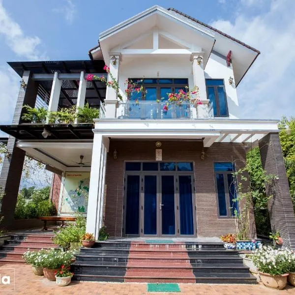 Rosie Villa Ha Giang - Motobikerental & Tour, hotel v destinaci Ha Giang