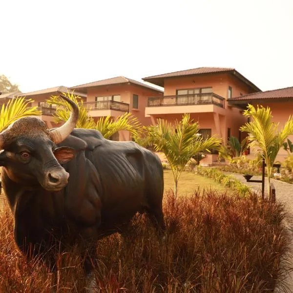 The Pench International, hotel en Silāri