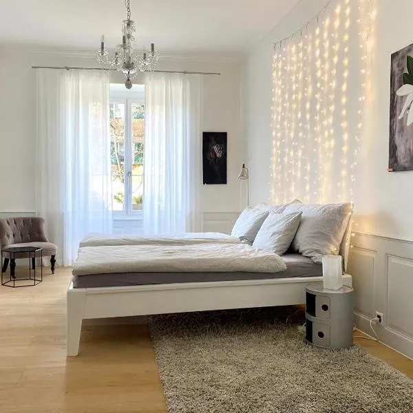 Beautiful studio in a villa from 18th century, hotel in Thun