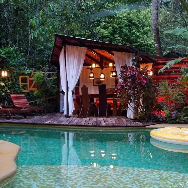 Dos Casitas, hotel v destinaci Ojochal
