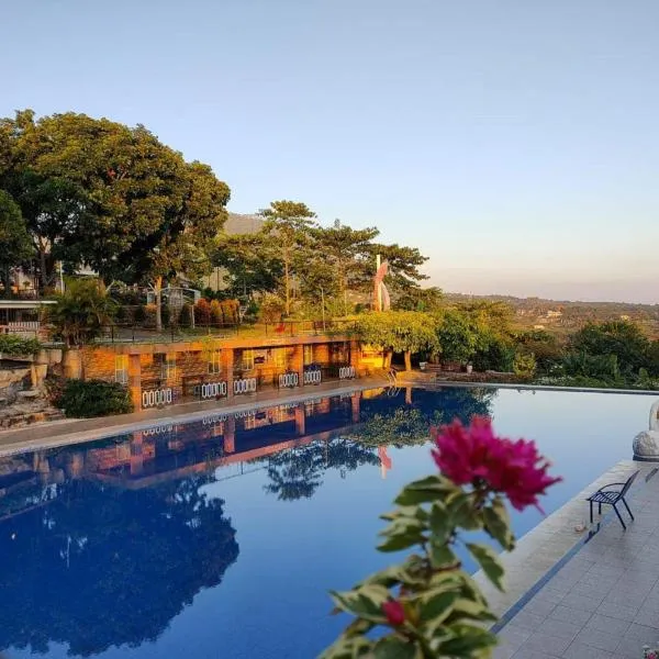 Blessing Hills Family Resort & Hotel, hotel in Mojokerto