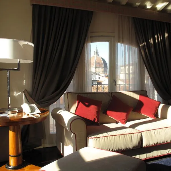 Hotel Patria, hotell i Pistoia