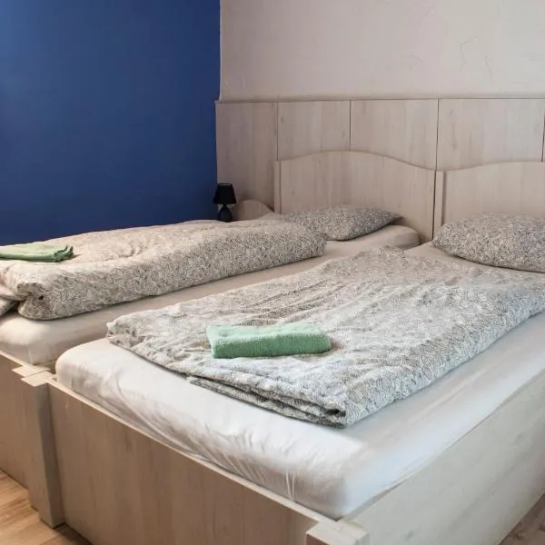 Pura Vida, khách sạn ở Zaječí