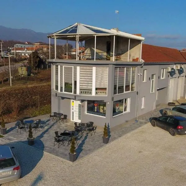 Binta HOSTEL、ヴラニェのホテル