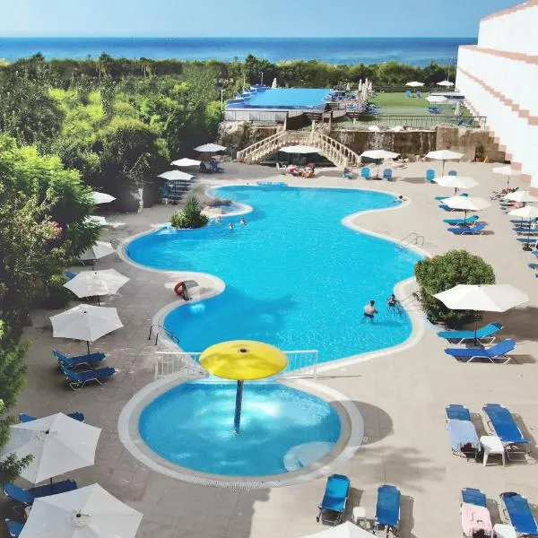 Avlida Hotel, hotel din Paphos