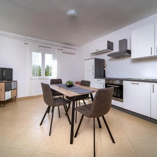 Apartmani Milena, hotel di Rab