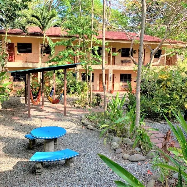 Hotel Tropical Sands Dominical, hotel in Laguna