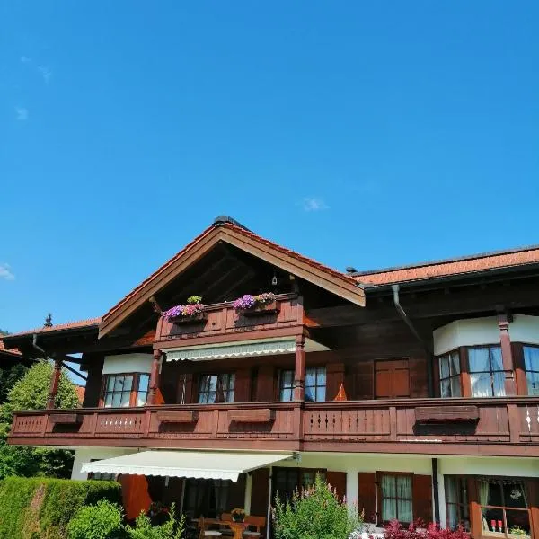 Ferienwohnung Kronshage, hotel v destinaci Reit im Winkl