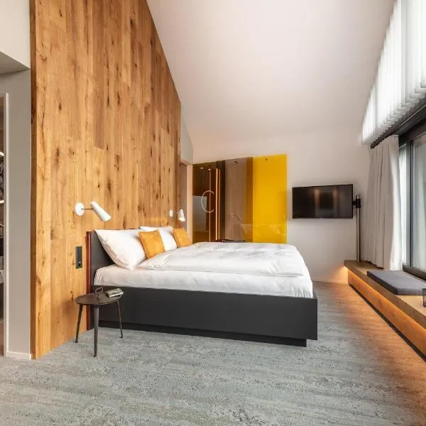 Macardo Premium B&B, hotel v destinaci Bissegg
