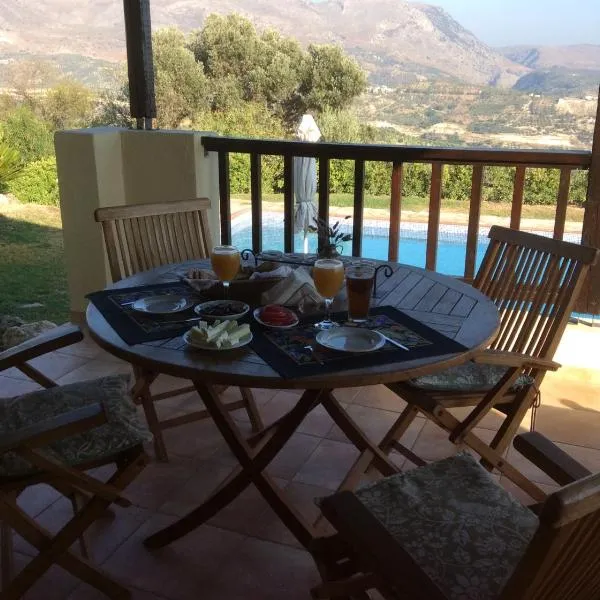 Crete Family Villas, hotel v destinaci Pentamodi