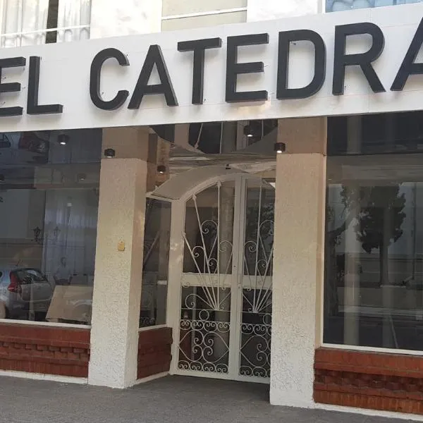 Hotel Catedral San Rafael, hotell i San Rafael