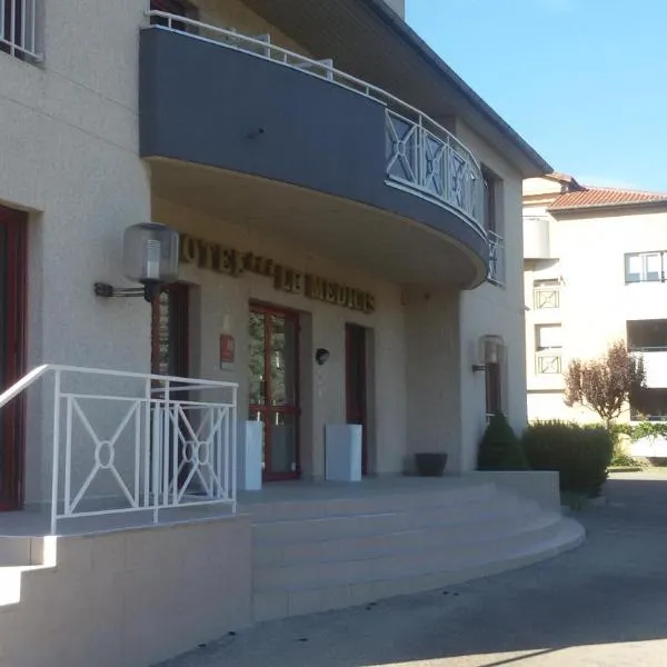 Hotel Médicis, хотел в Русийон ан Изер