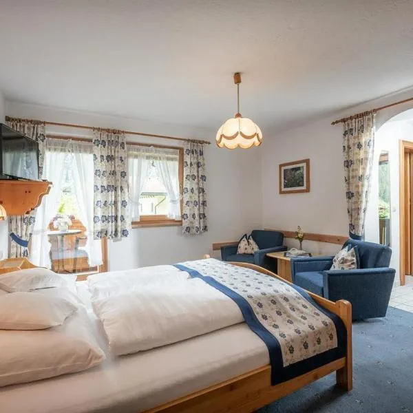 Gästeheim Auwitsch, hotel v Mayrhofenu
