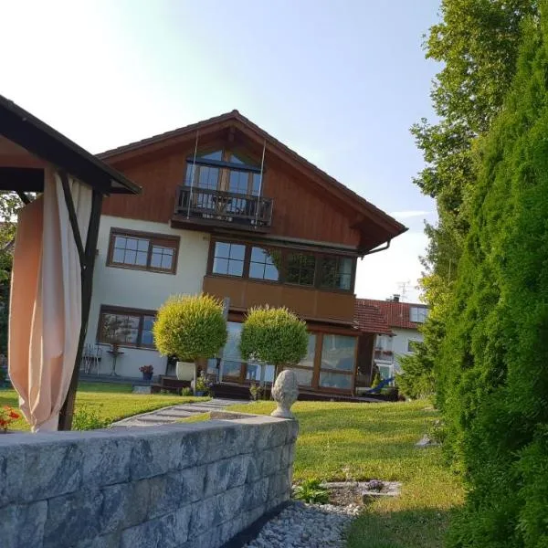 Ferienwohnung Siglreitmaier, hotel en Chieming