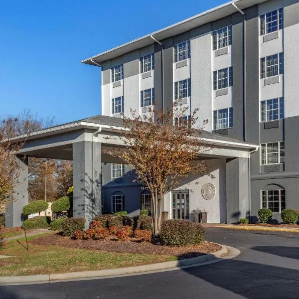 Comfort Suites Pineville - Ballantyne Area, hotel in Charlotte