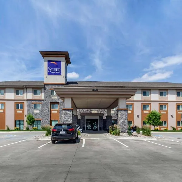 Sleep Inn & Suites Fargo Medical Center โรงแรมในฟาร์โก