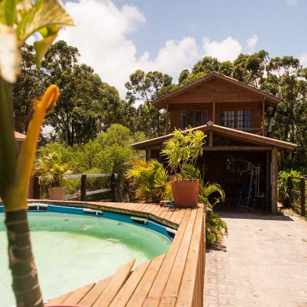 Casa na Praia do Rosa com Piscina