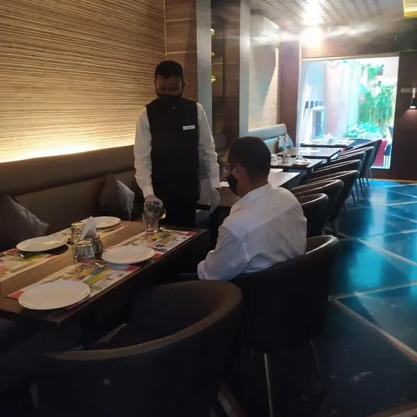 Hotel Plaza, hotel en Bombay