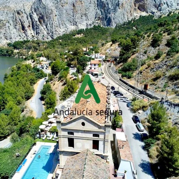 Complejo Turístico La Garganta, hotel en Teba