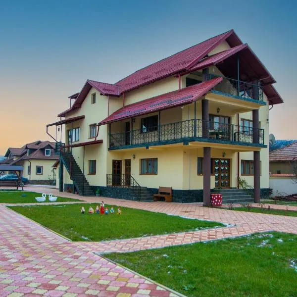 Casa Stefania 1, ξενοδοχείο σε Călimăneşti