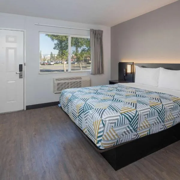 Motel 6-Fontana, CA, hotel in Fontana