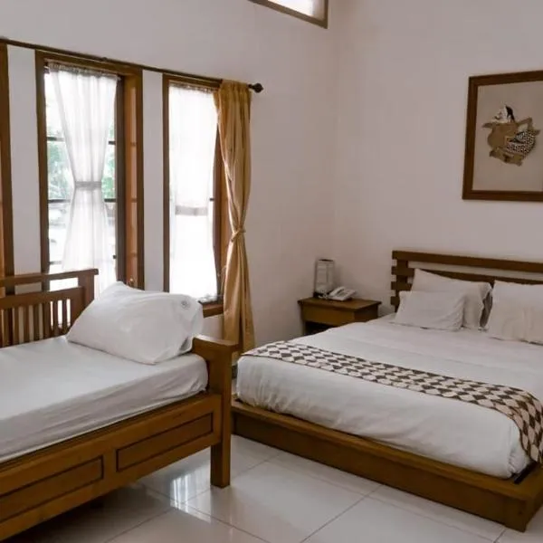 Grand Cepu Hotel, hotel in Cepu