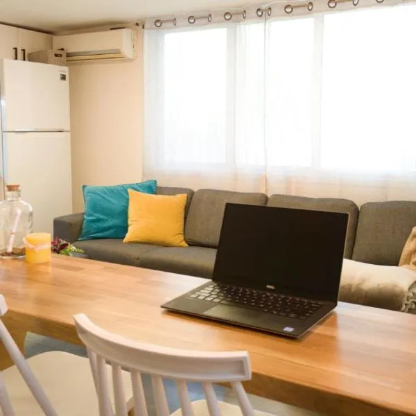 Primrose Boutique Apartment, hotel v destinaci Ašdod