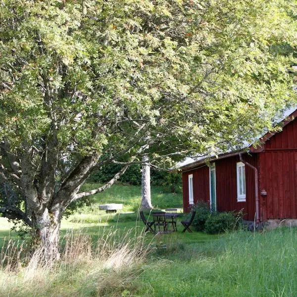 Lilla Halängen cottages, hotell i Västra Lerkvilla