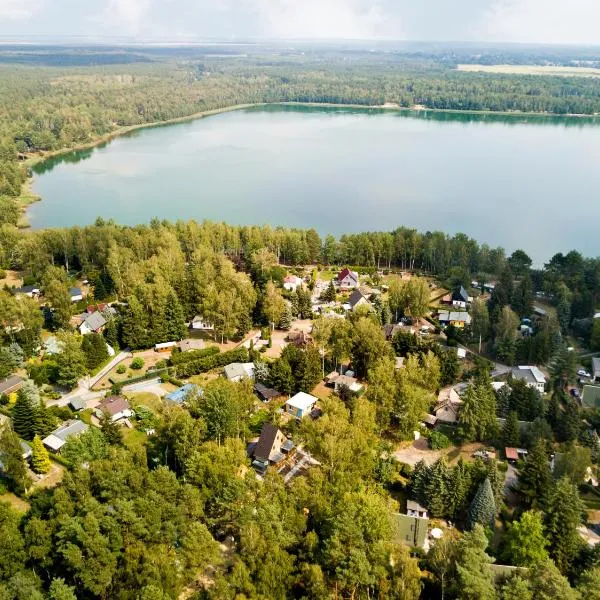 lauch3 - Ferienhäuser am See, hotel din Staupitz