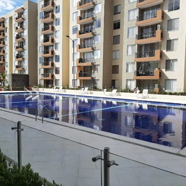 Apartamento familiar para un buen descanso con WiFi, отель в городе Рикаурте