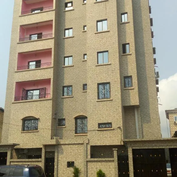 Maison Rose+, hotel v destinaci Douala