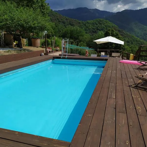 AGRITURISMO TERRE VERAE, hotel v destinaci Neirone