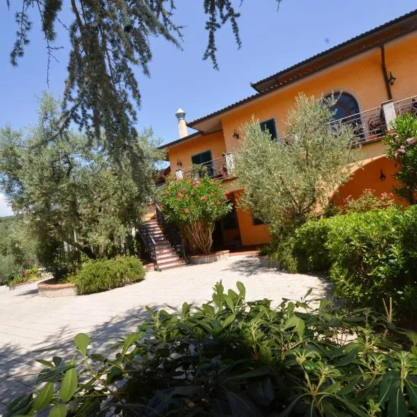 Poggio Degli Olivi, hotel en Monsummano