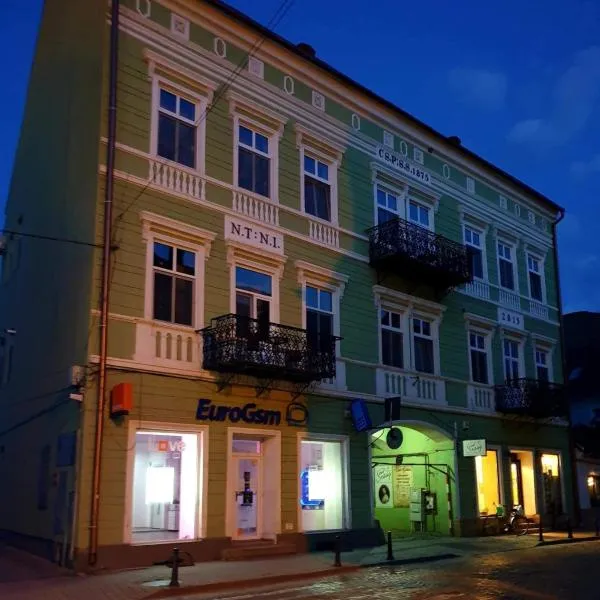 Sissy Vendégház, hotel v destinaci Tirgu Secuiesc