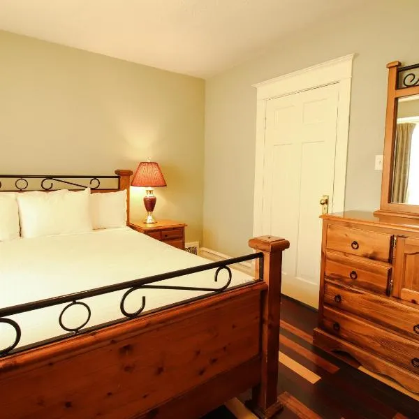 James Bay Inn Hotel, Suites & Cottage, hotel v destinaci Victoria