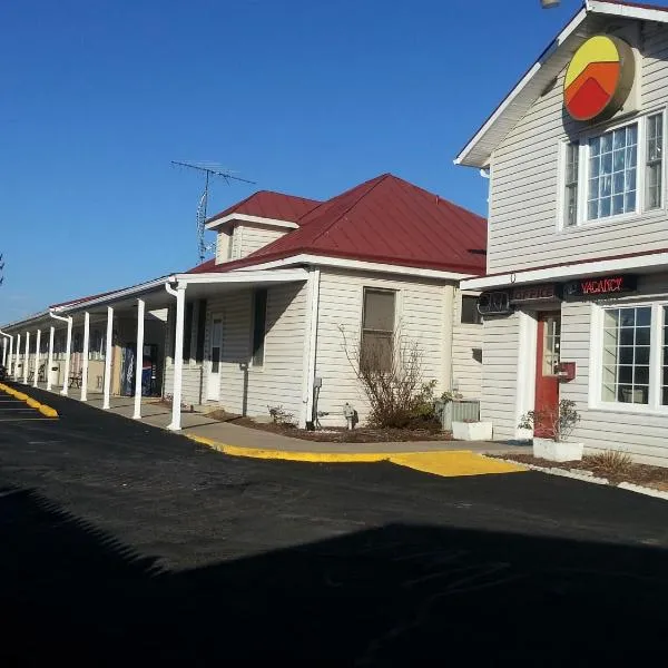 Budget Inn Natural Bridge, hotell i Red Mills