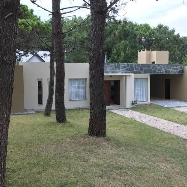 Casa Juno Pinamar Norte, ξενοδοχείο σε Pinamar