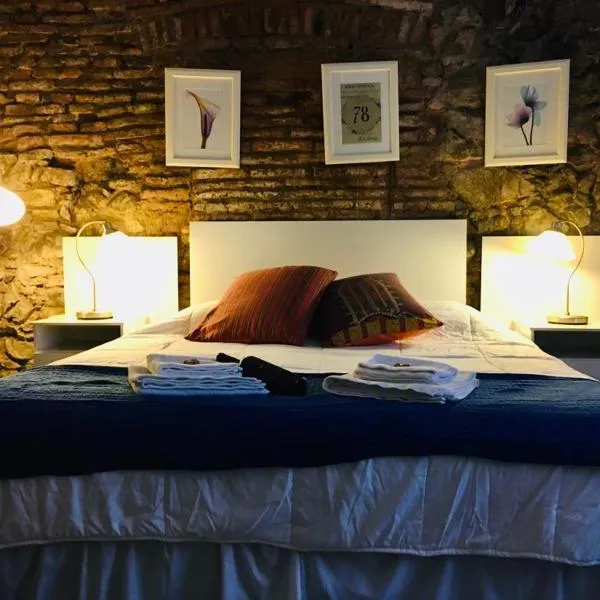 Estudio Taller de Tejas Colonia B&B, hotel en Colonia del Sacramento