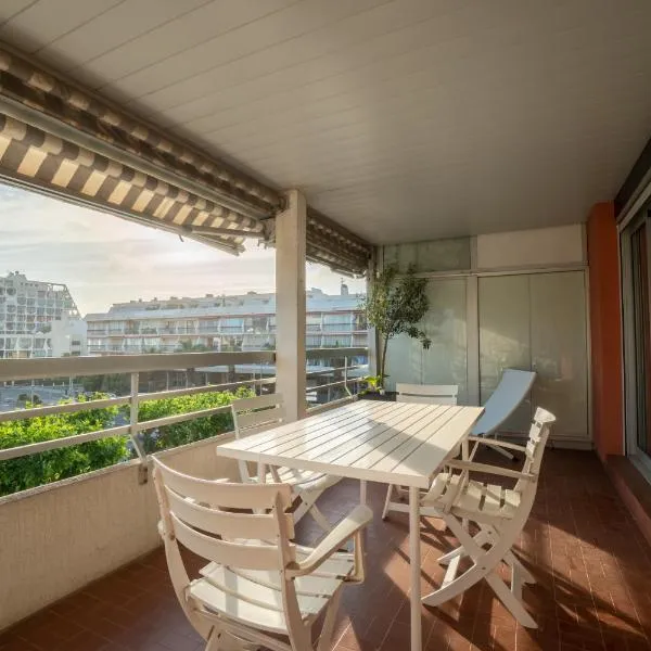 Appartement à quelques pas de la mer WIFI CLIM PARKING, hotel in La Grande-Motte